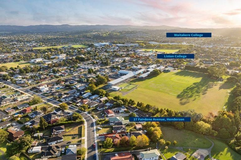 Photo of property in 27 Fairdene Avenue, Henderson, Auckland, 0610
