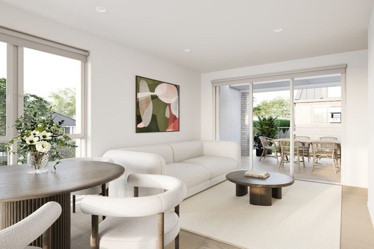 Photo of property in 18 Hellyers Street, Birkdale, Auckland, 0626