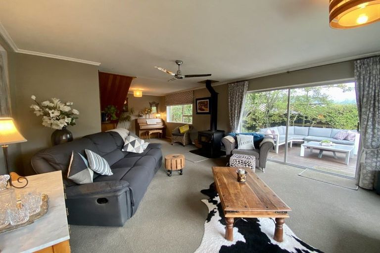 Photo of property in 75 Hampden Street, Picton, 7220