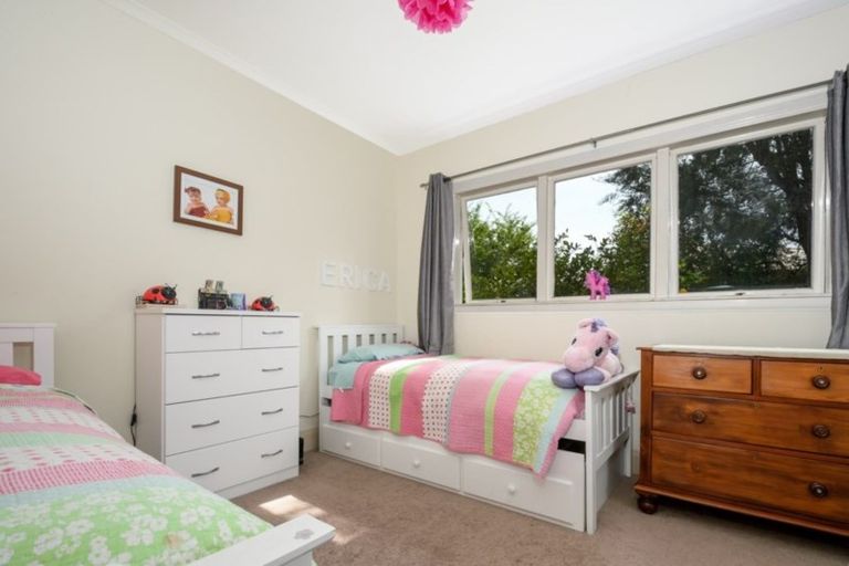 Photo of property in 31 Wairau Road, Picton, 7220