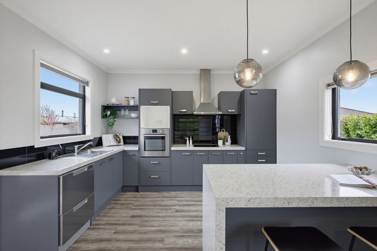 Photo of property in 16 Elizabeth Street, Gore, 9710