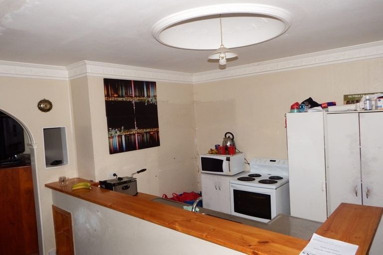 Photo of property in 1 Princess Street, Marton, 4710