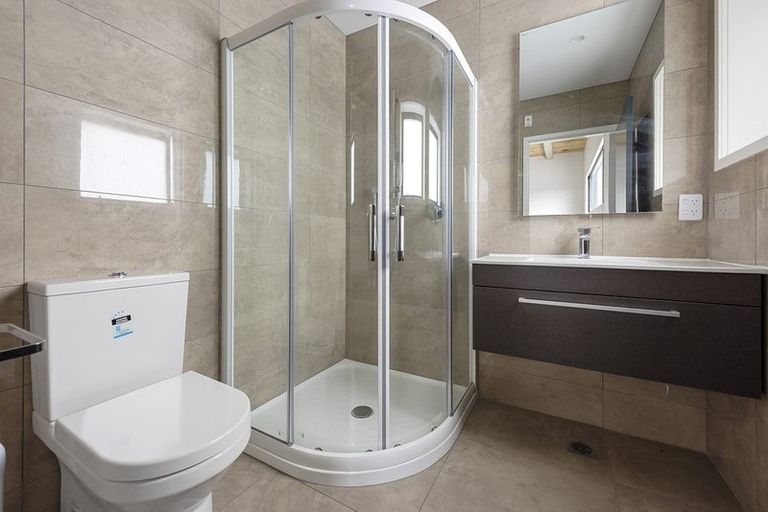 Photo of property in 7c Ropa Lane, Miramar, Wellington, 6022