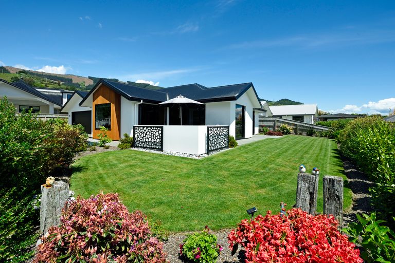 Photo of property in 28 Concordia Drive, Richmond, 7020