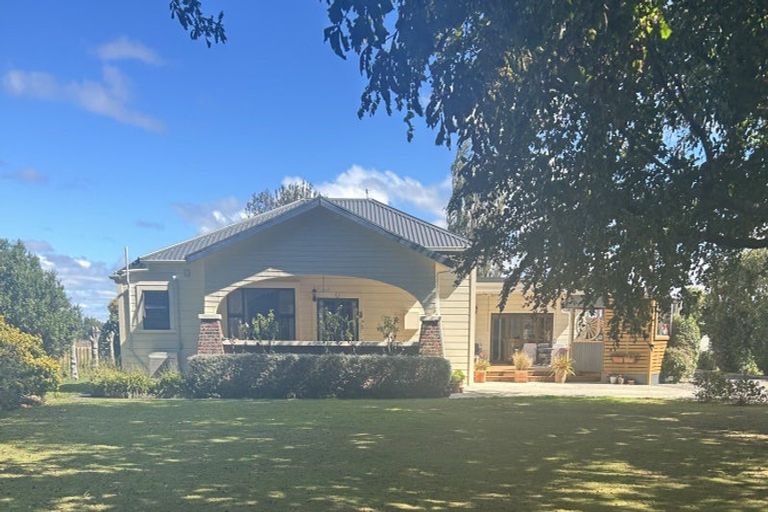 Photo of property in 81 Te Arakura Road, Feilding, 4775