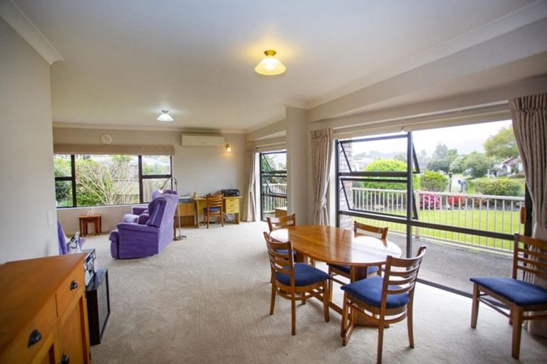 Photo of property in 114 Moana Anu Anu Avenue, Whangamata, 3620