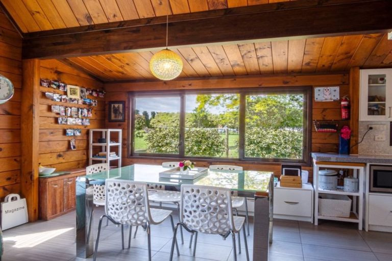 Photo of property in 445 West Bank Road, Edgecumbe, Whakatane, 3193