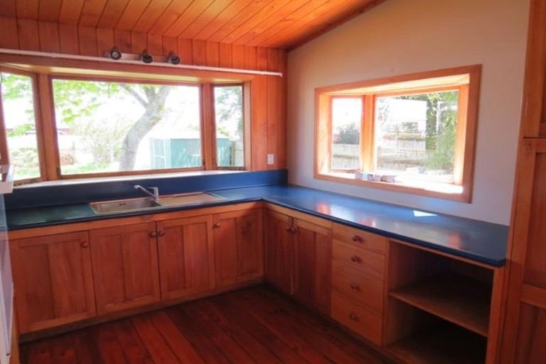 Photo of property in 8 Arawa Street, Welbourn, New Plymouth, 4312