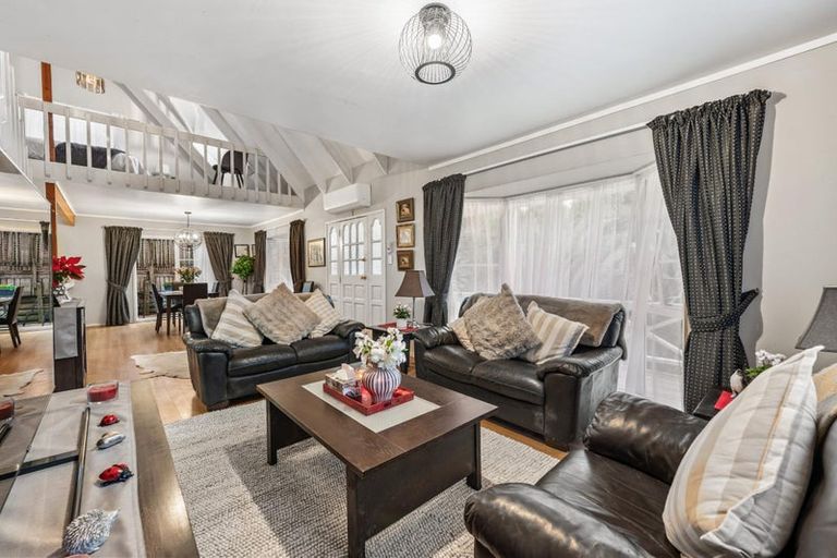 Photo of property in 52a Rua Road, Glen Eden, Auckland, 0602