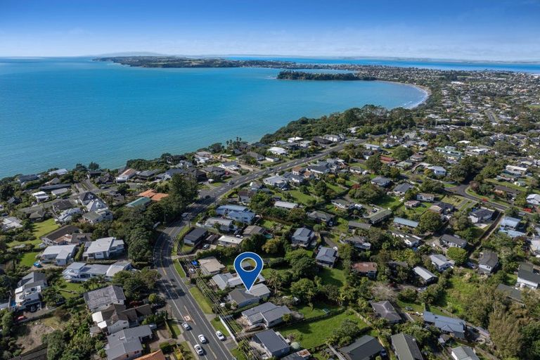 Photo of property in 65 Vipond Road, Stanmore Bay, Whangaparaoa, 0932