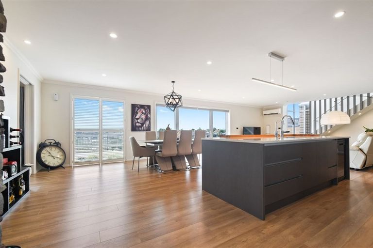 Photo of property in 15 Kemble Place, Flagstaff, Hamilton, 3210