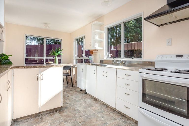 Photo of property in 8 Hartgill Crescent, Dannevirke, 4930