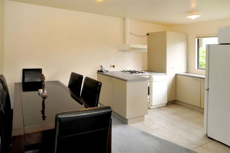 Photo of property in 33a Bronzewing Terrace, Unsworth Heights, Auckland, 0632