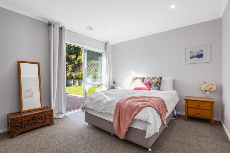 Photo of property in 26 Banks Boulevard, Whitby, Porirua, 5024