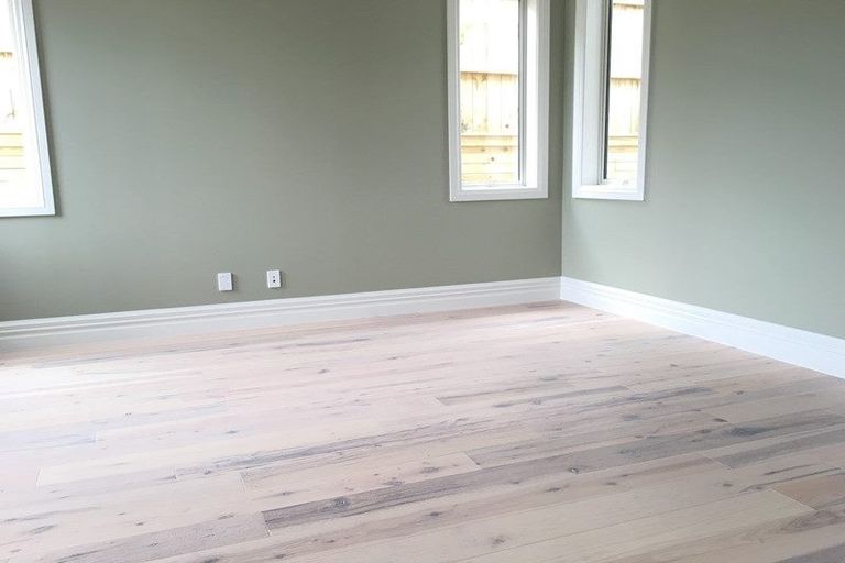 Photo of property in 18 Colliston Rise, Pinehill, Auckland, 0632