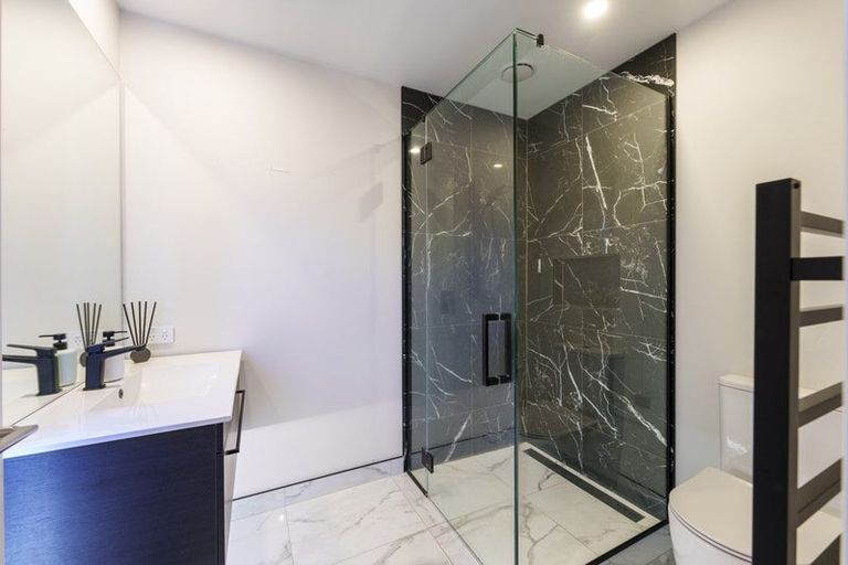 Photo of property in 30 Mcquillan Avenue, Woodend, 7610