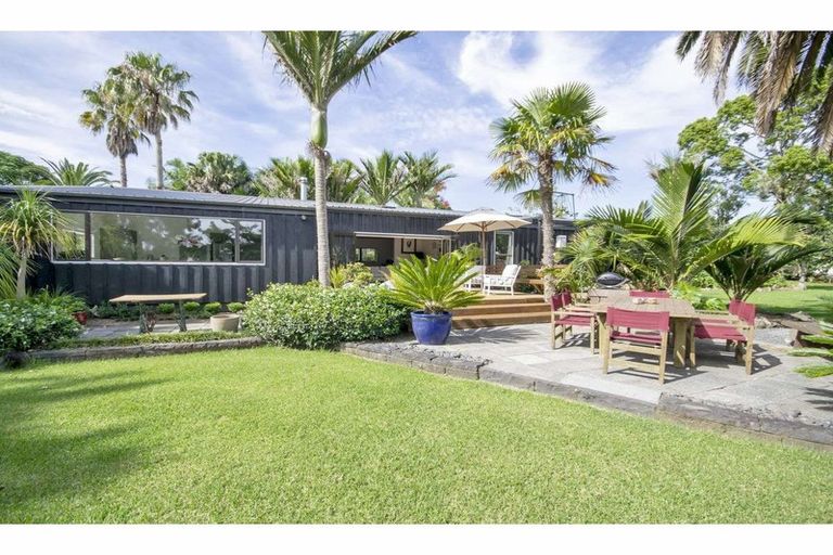 Photo of property in 6 Kendall Road, Kerikeri, 0230