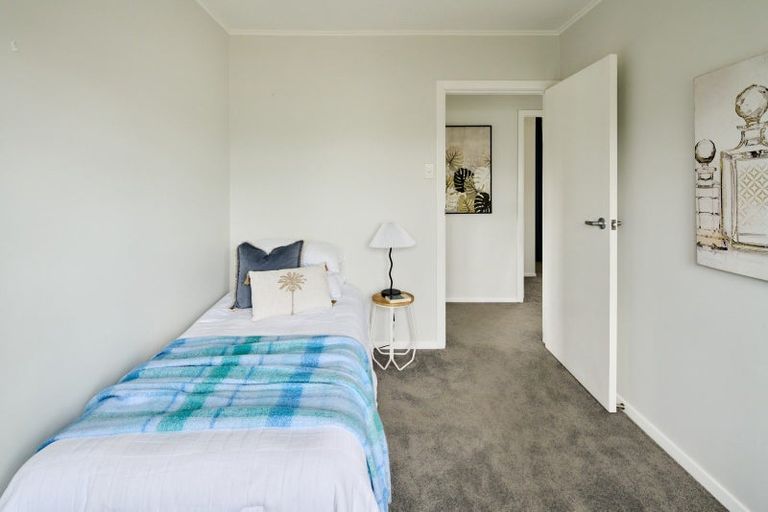 Photo of property in 7 Whakataki Grove, Waiwhetu, Lower Hutt, 5010