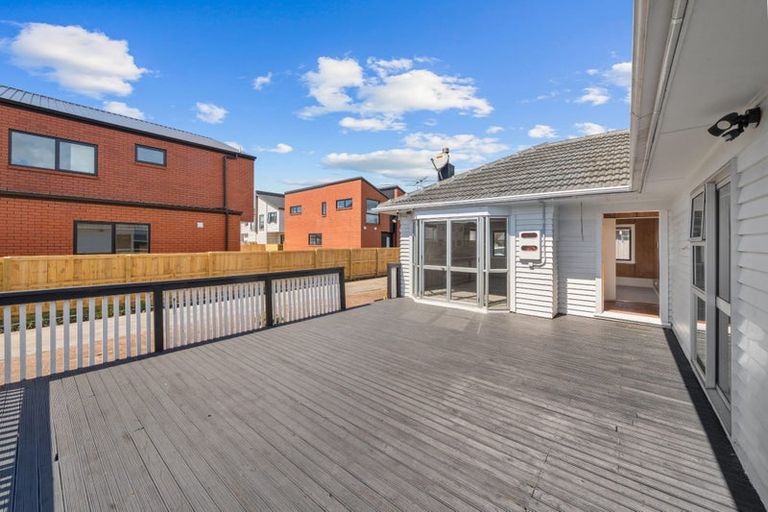 Photo of property in 6 Evelyn Street, Papatoetoe, Auckland, 2025