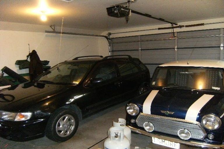 Photo of property in 25 Broadhaven Avenue, Parklands, Christchurch, 8083