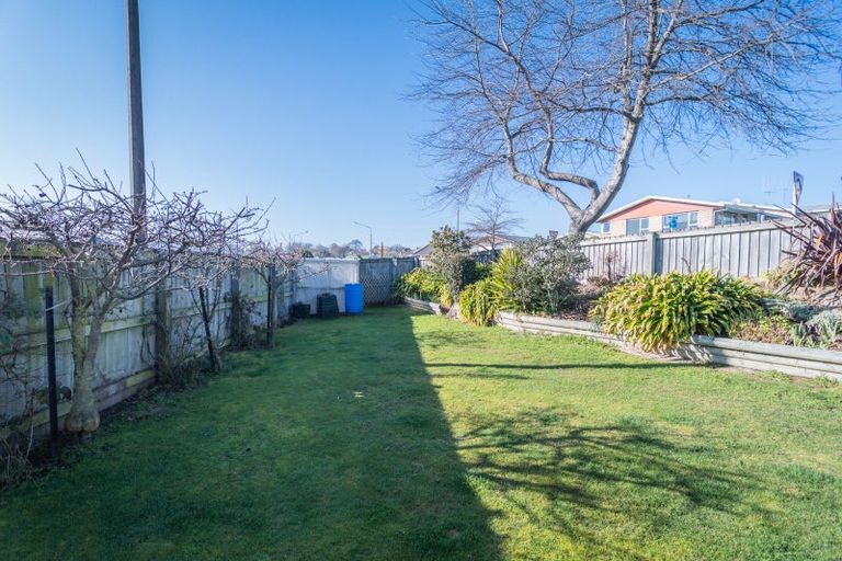 Photo of property in 114 Selwyn Street, Waimataitai, Timaru, 7910