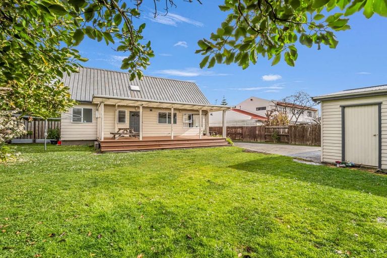 Photo of property in 62 Rennie Avenue, Milson, Palmerston North, 4414