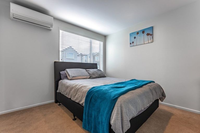 Photo of property in 15 Watermill Lane, Silverdale, 0932