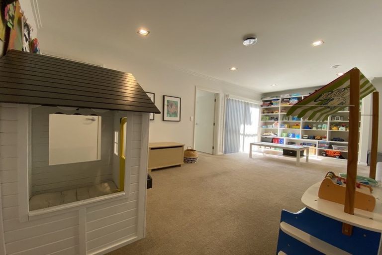 Photo of property in 9 Castor Bay Road, Castor Bay, Auckland, 0620