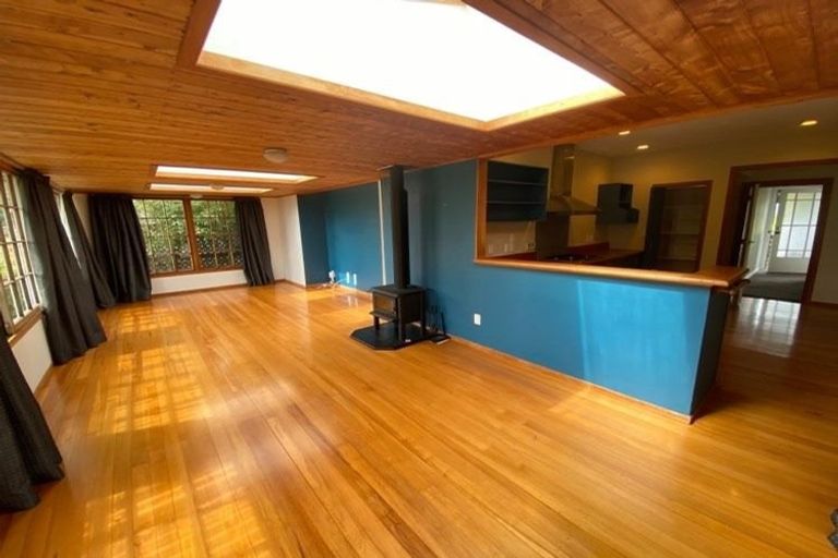 Photo of property in 34 Bluegum Road, Paraparaumu Beach, Paraparaumu, 5032