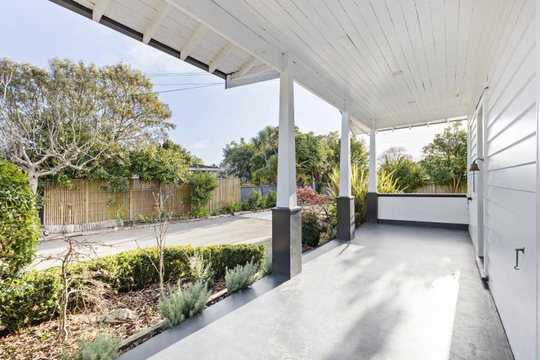 Photo of property in 239 Victoria Avenue, Hokowhitu, Palmerston North, 4410