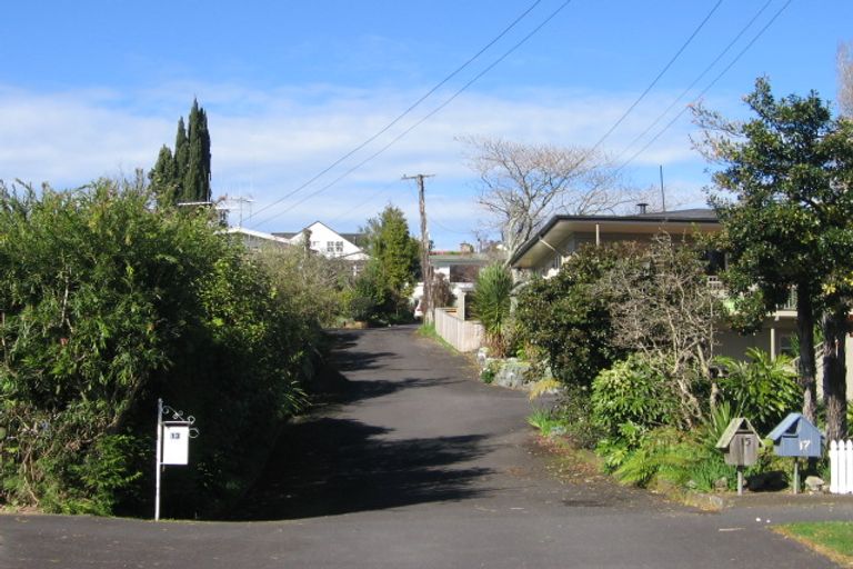 Photo of property in 15 Hinton Avenue, Forest Lake, Hamilton, 3200