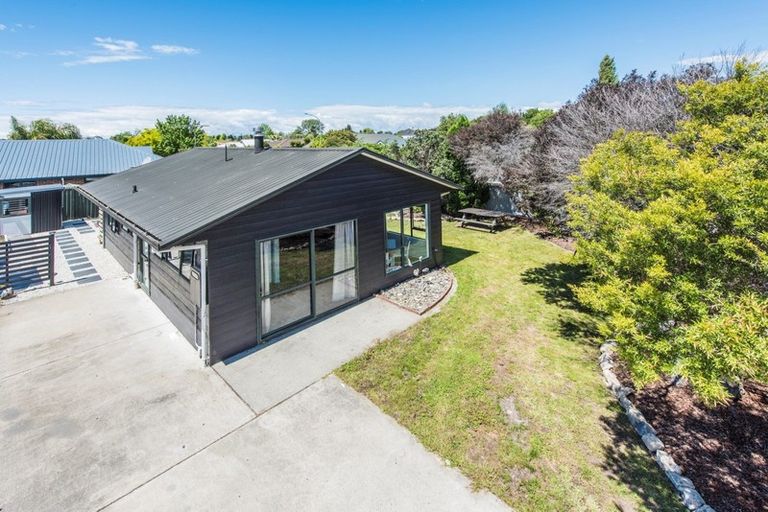 Photo of property in 2 Tillson Crescent, Motueka, 7120
