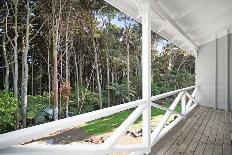 Photo of property in 30 Paulownia Place, Totara Heights, Auckland, 2105