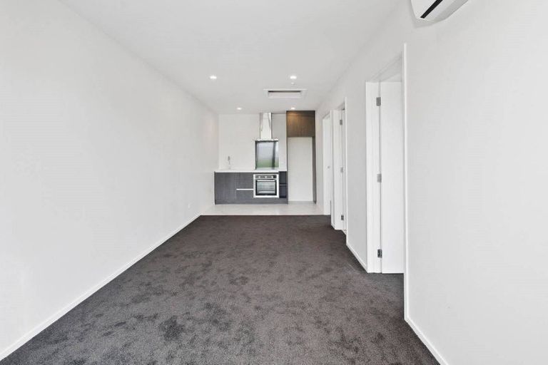 Photo of property in 3 Korowhiti Road, Clarks Beach, 2122