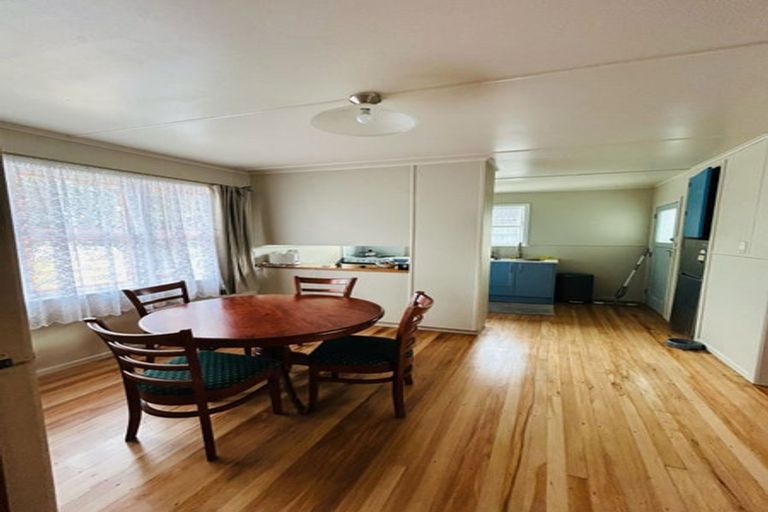 Photo of property in 80 Cargill Street, Papakura, 2110