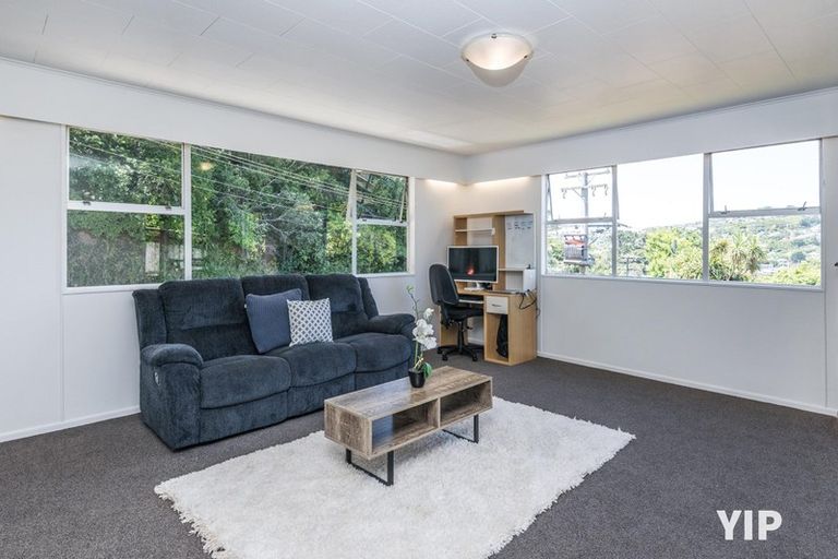Photo of property in 71 Ironside Road, Johnsonville, Wellington, 6037