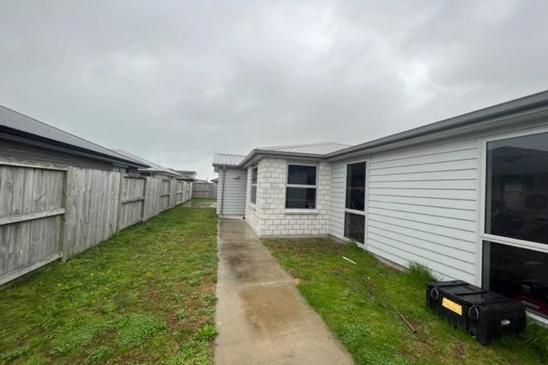 Photo of property in 7 Taioma Close, Papamoa, 3118