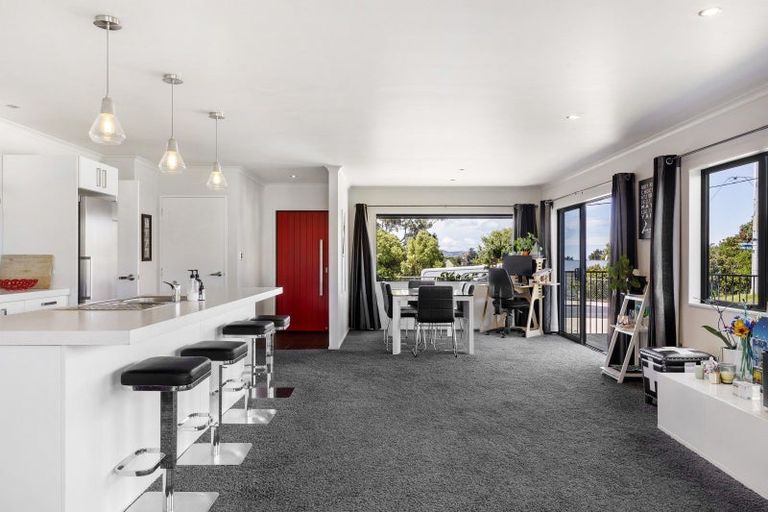 Photo of property in 32a Bath Street, Brighton, Dunedin, 9035