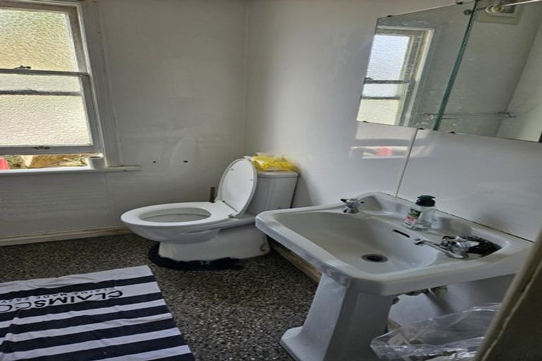 Photo of property in 58 Forbury Road, Forbury, Dunedin, 9012