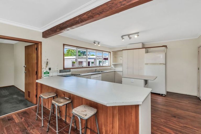 Photo of property in 21 Hanrahan Street, Upper Riccarton, Christchurch, 8041