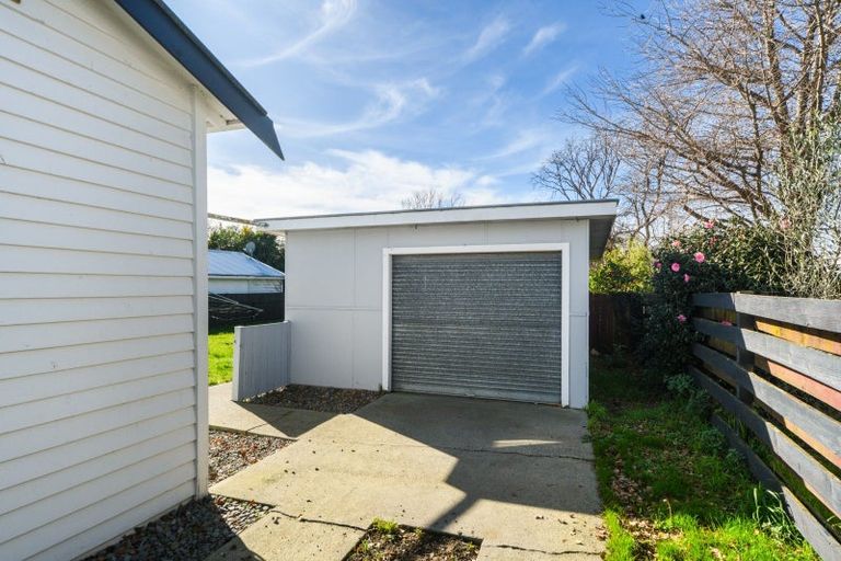 Photo of property in 51 Burns Avenue, Takaro, Palmerston North, 4412