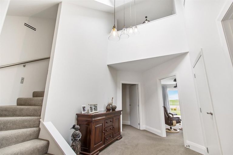 Photo of property in 308 Timaru Road, Waimate, 7978