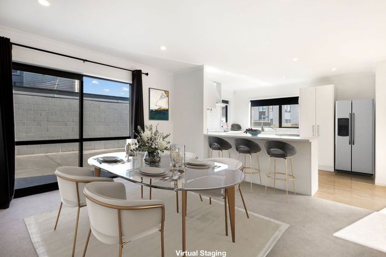 Photo of property in 99 Banks Street, Marfell, New Plymouth, 4310