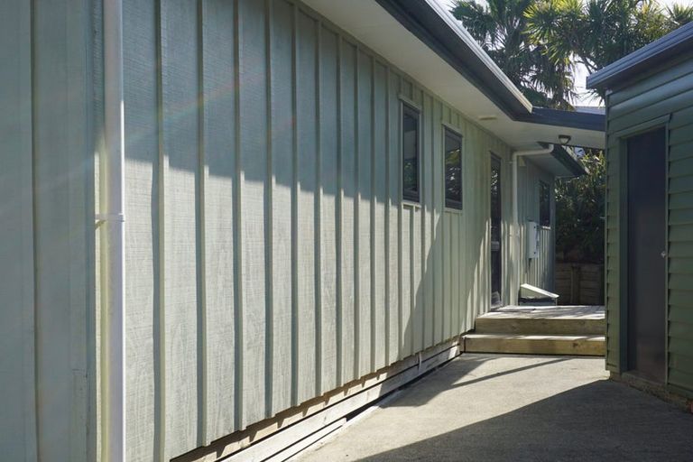 Photo of property in 18 Glover Place, Onerahi, Whangarei, 0110