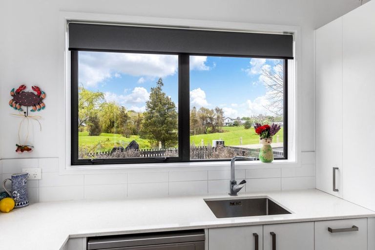 Photo of property in 26 Ev Perry Way, Glen Innes, Auckland, 1072