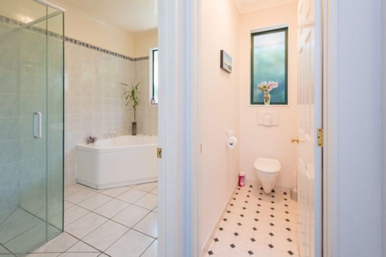 Photo of property in 18 Orpington Place, Stoke, Nelson, 7011