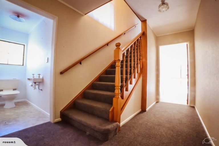 Photo of property in 65 Cortina Avenue, Johnsonville, Wellington, 6037