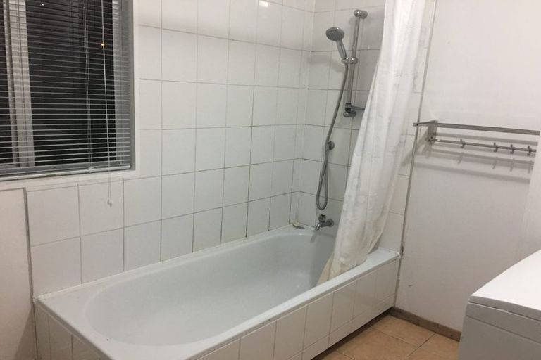 Photo of property in 14 Glen Alton Avenue, Paparangi, Wellington, 6037