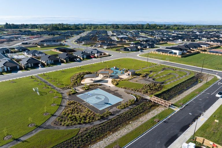 Photo of property in 69 Tara Crescent, Woodend, 7610