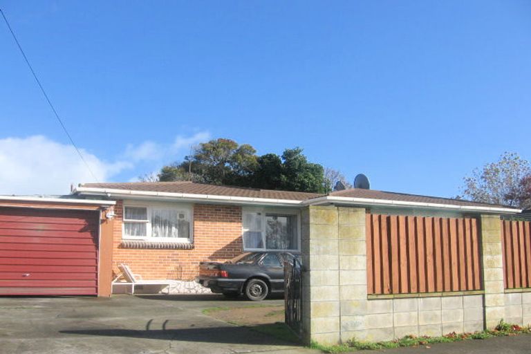 Photo of property in 5 Sutherland Crescent, Westbrook, Palmerston North, 4412
